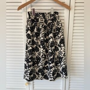 Gianni Bini Black and White Lined Linen Rayon Leaf Print A-Line Skirt XS